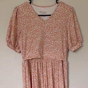 Super Cute Dresses by Ringerr -Storybook Scripted Floral Nursing/Maternity Dress